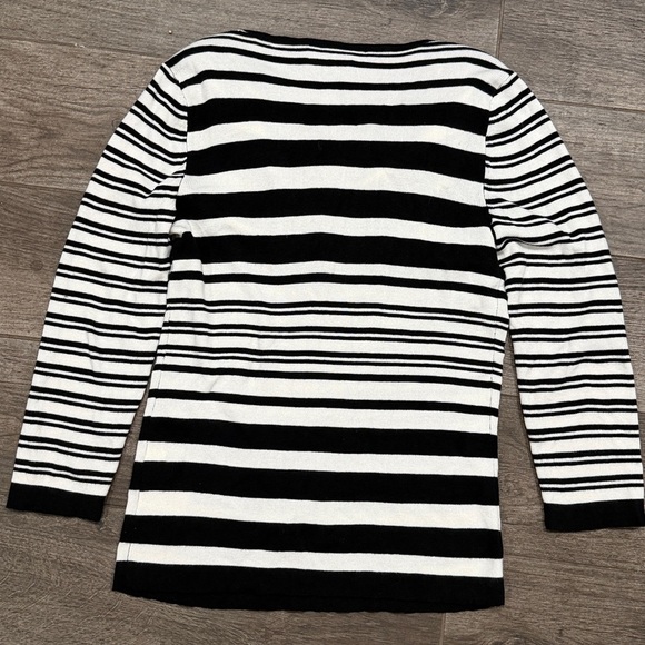 NWT Jones New York Black and Cream Striped Boat Neck Sweater - Picture 3 of 3